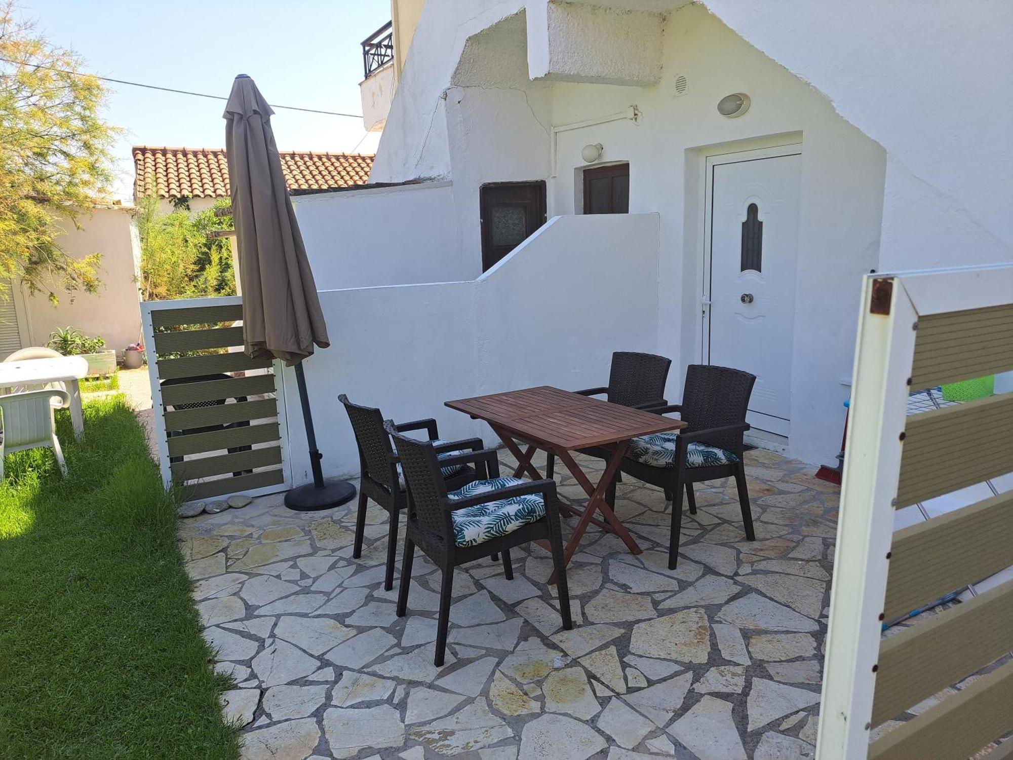 Foivos Seaside Apartments Agios Georgios  Exteriör bild