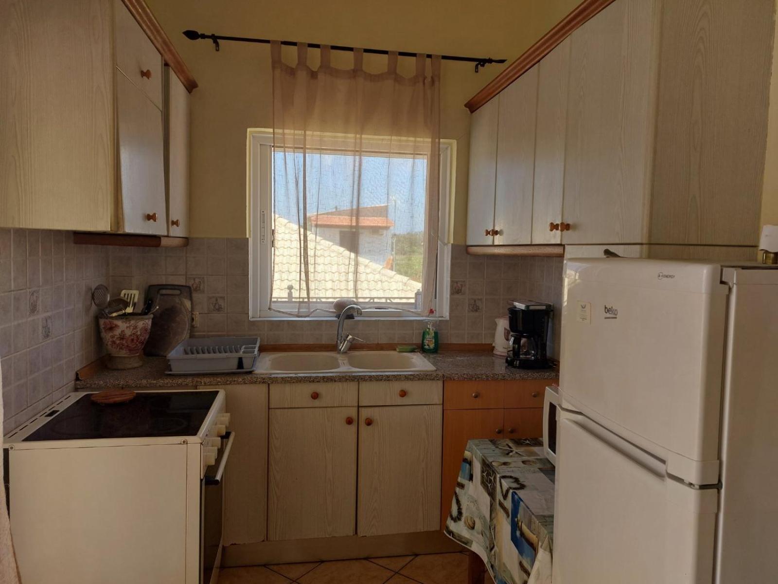 Foivos Seaside Apartments Agios Georgios  Rum bild