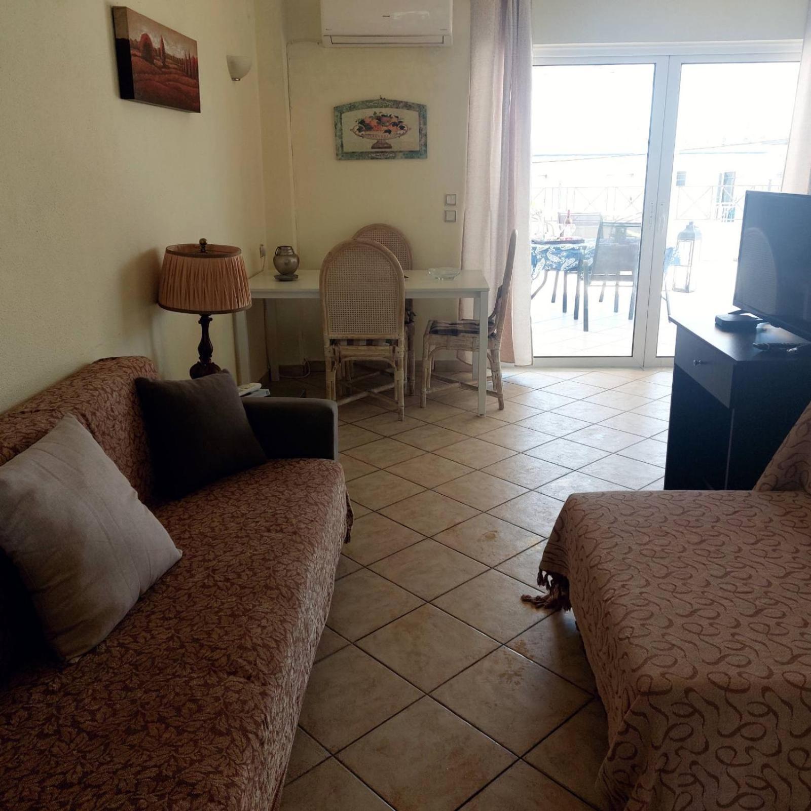 Foivos Seaside Apartments Agios Georgios  Rum bild
