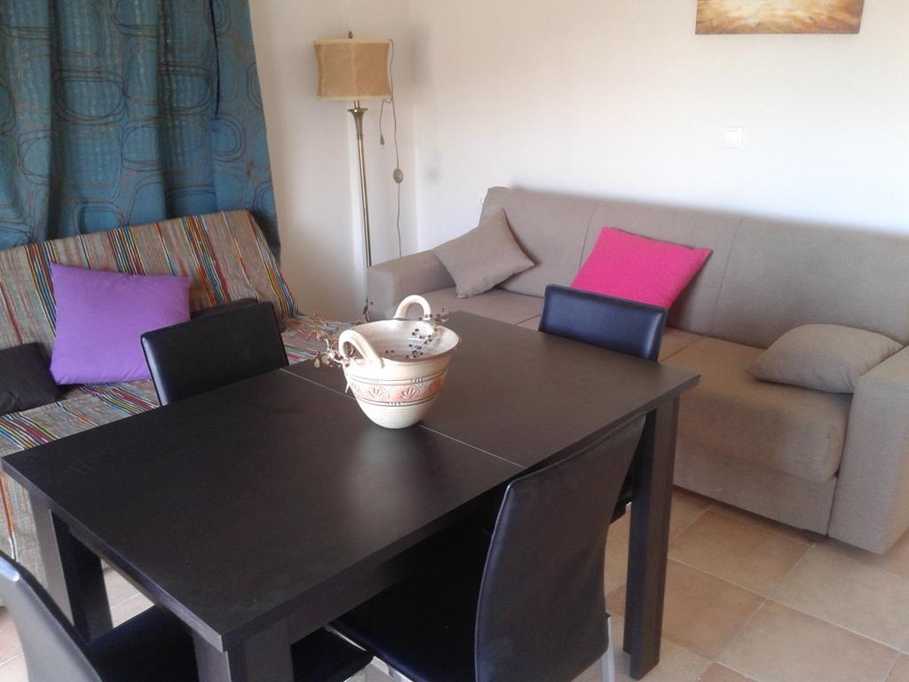 Foivos Seaside Apartments Agios Georgios  Exteriör bild