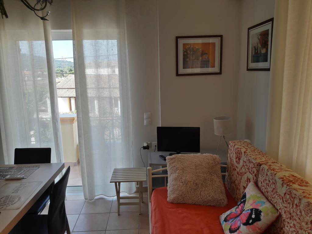 Foivos Seaside Apartments Agios Georgios  Exteriör bild