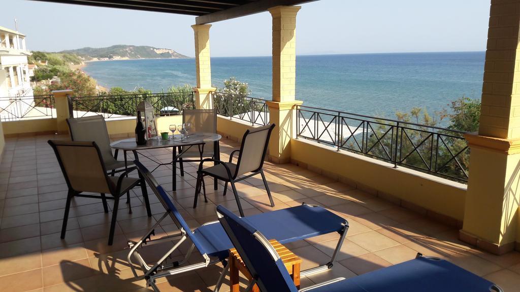 Foivos Seaside Apartments Agios Georgios  Exteriör bild